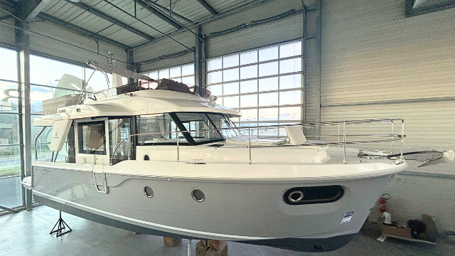 Swift Trawler 41 Fly